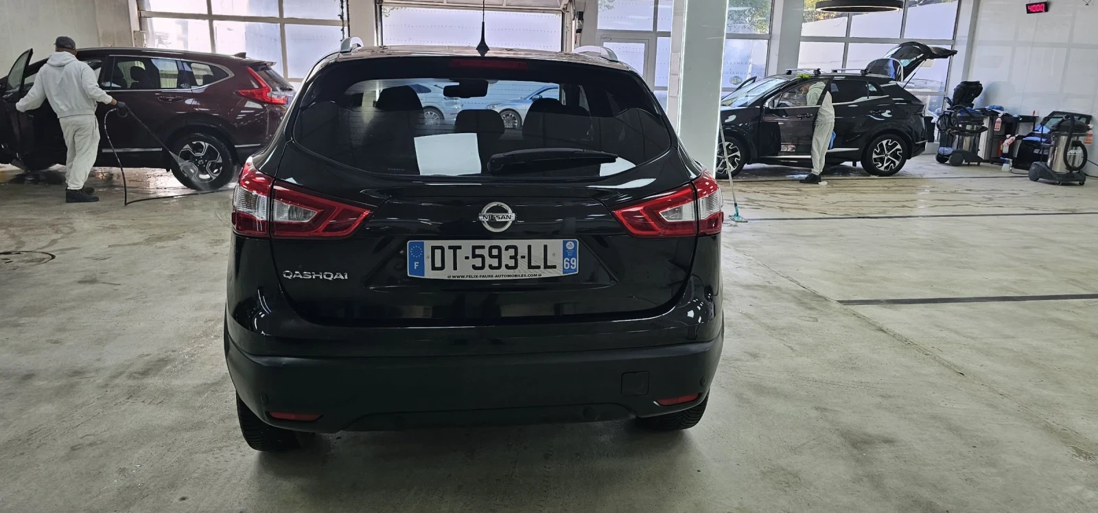 Nissan Qashqai 1.2 DIG-T  камера360 навигация Лизинг  - изображение 5