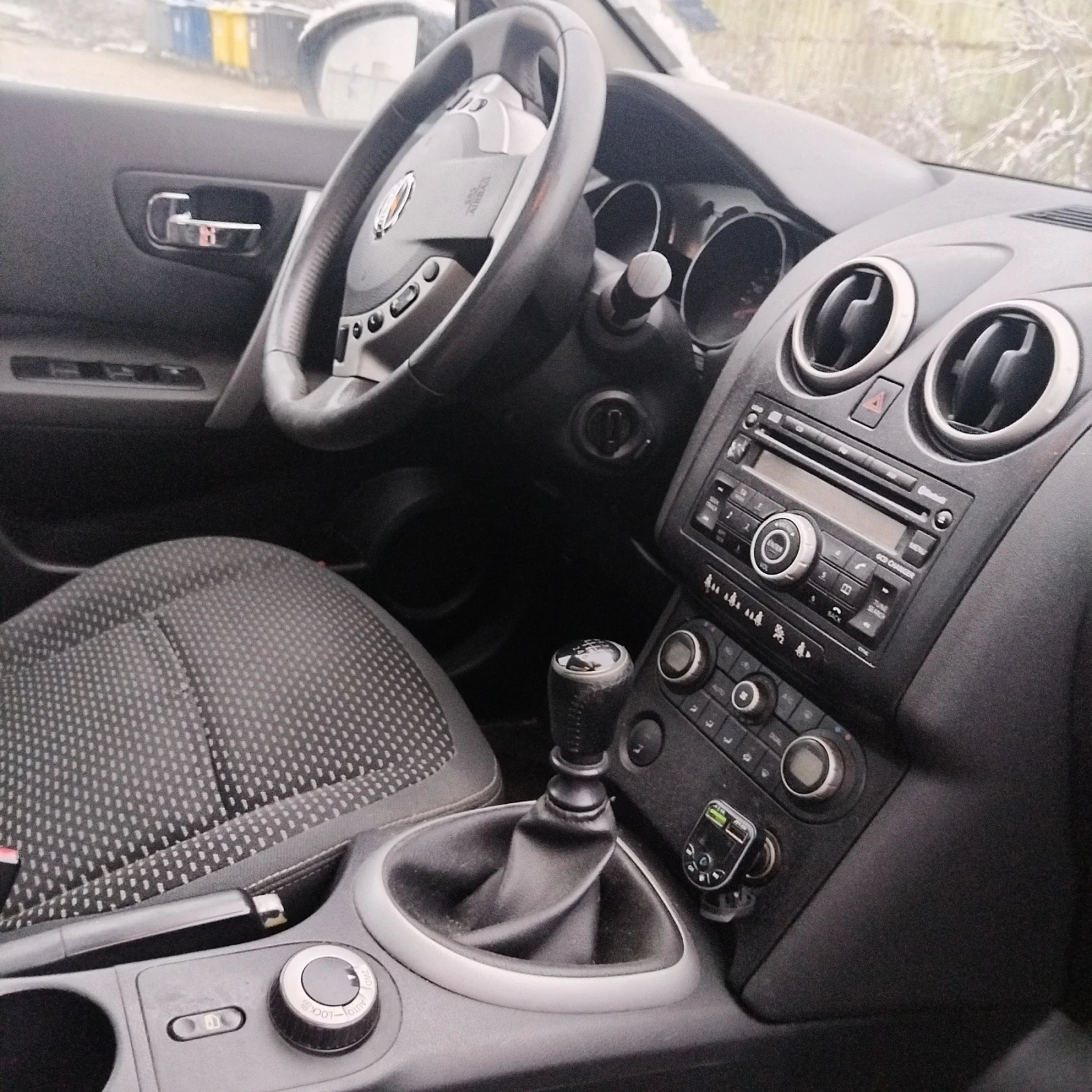 Nissan Qashqai, снимка 2 - Автомобили и джипове - 53422686