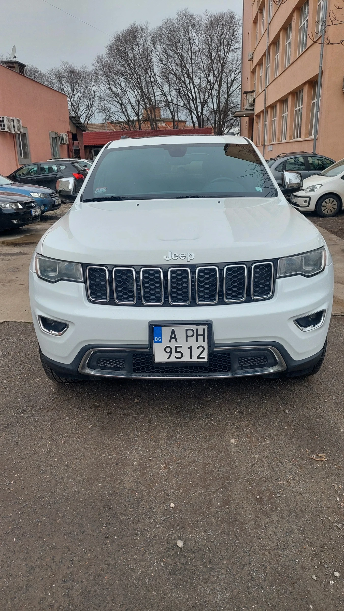 Jeep Grand cherokee Limited Facelift 4x4 бензин-газ Топ състояние