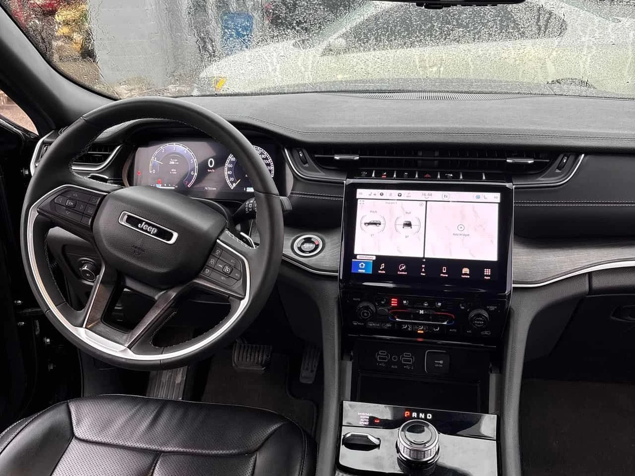 Jeep Grand cherokee Limited/CARFAX/ОБДУХВАНЕ/ПОДГРЕВИ/PANO/DIS - изображение 10