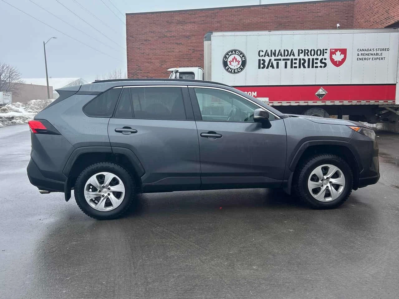 Toyota Rav4 * LE * CARFAX * ЦЕНА ДО БГ - изображение 3