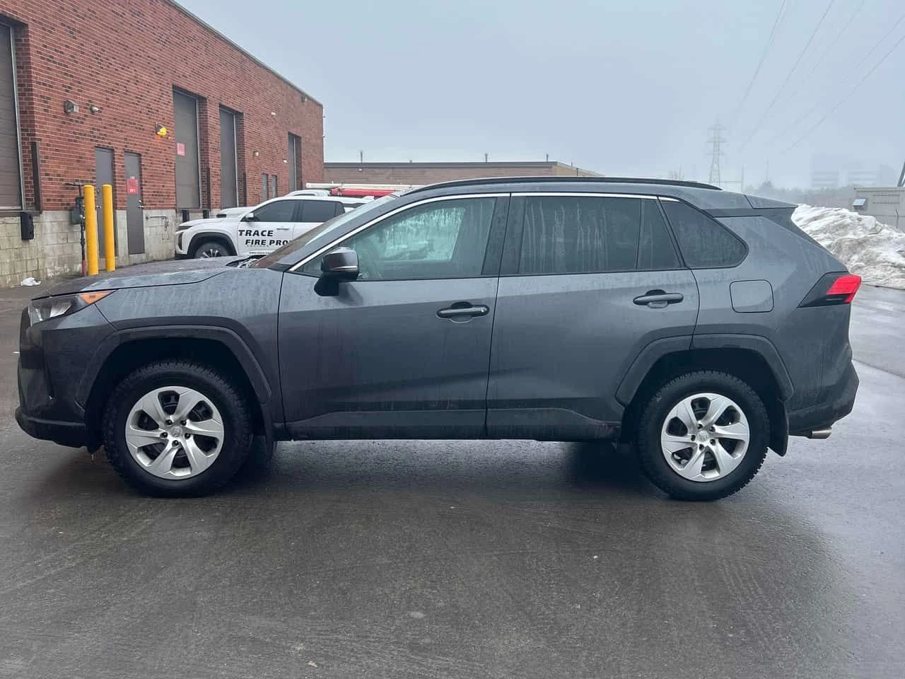 Toyota Rav4 * LE * CARFAX * ЦЕНА ДО БГ - изображение 2