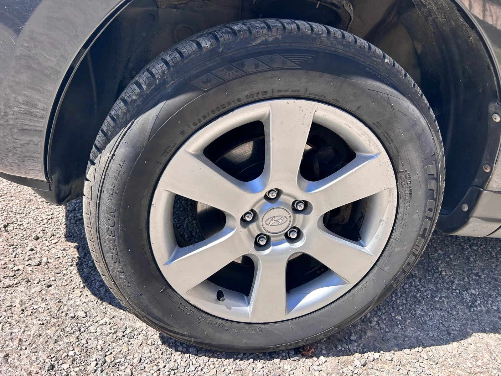 Hyundai Santa fe 2, 7 Газ/бензин Автомат 4х4, снимка 12 - Автомобили и джипове - 54137045