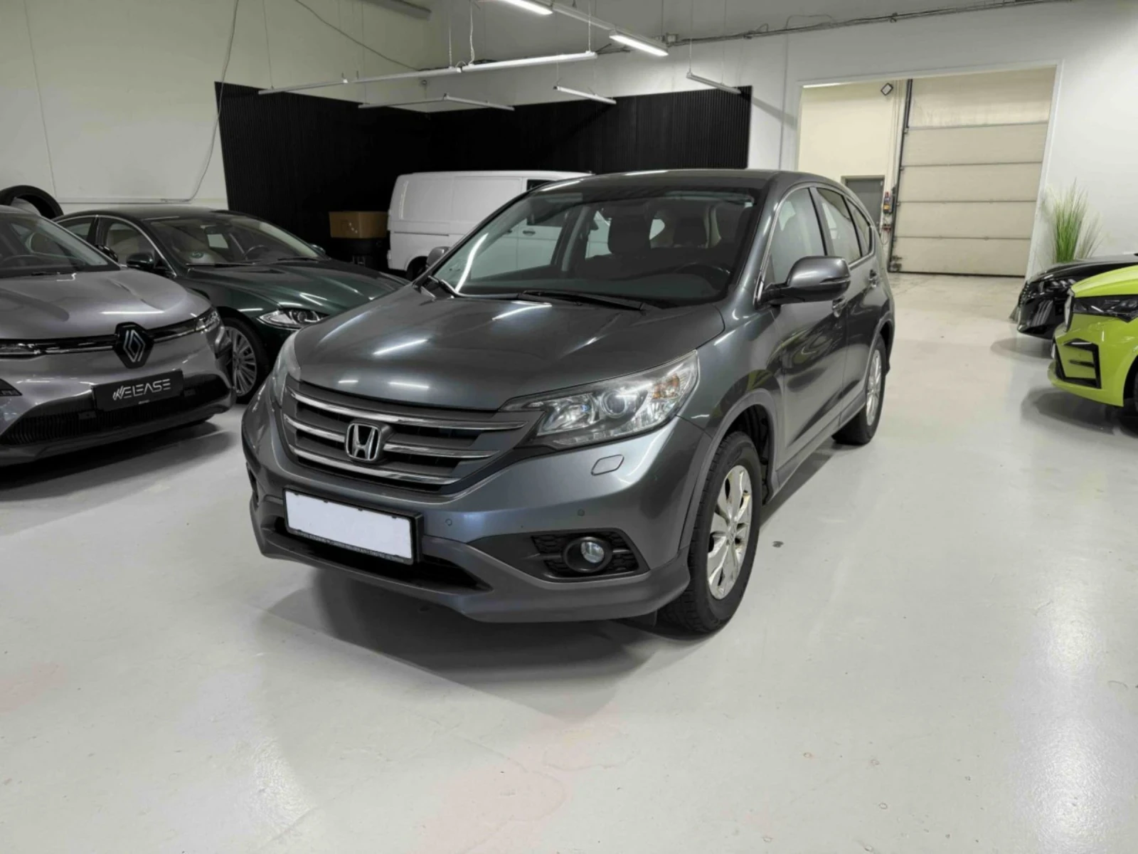 Honda Cr-v FULL SERVICE IN HONDA , снимка 3 - Автомобили и джипове - 54484984