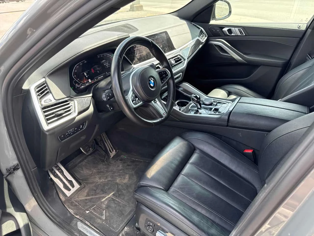 BMW X6 xDrive40i | LASER | 360 | ПАНОРАМА, снимка 8 - Автомобили и джипове - 55400985