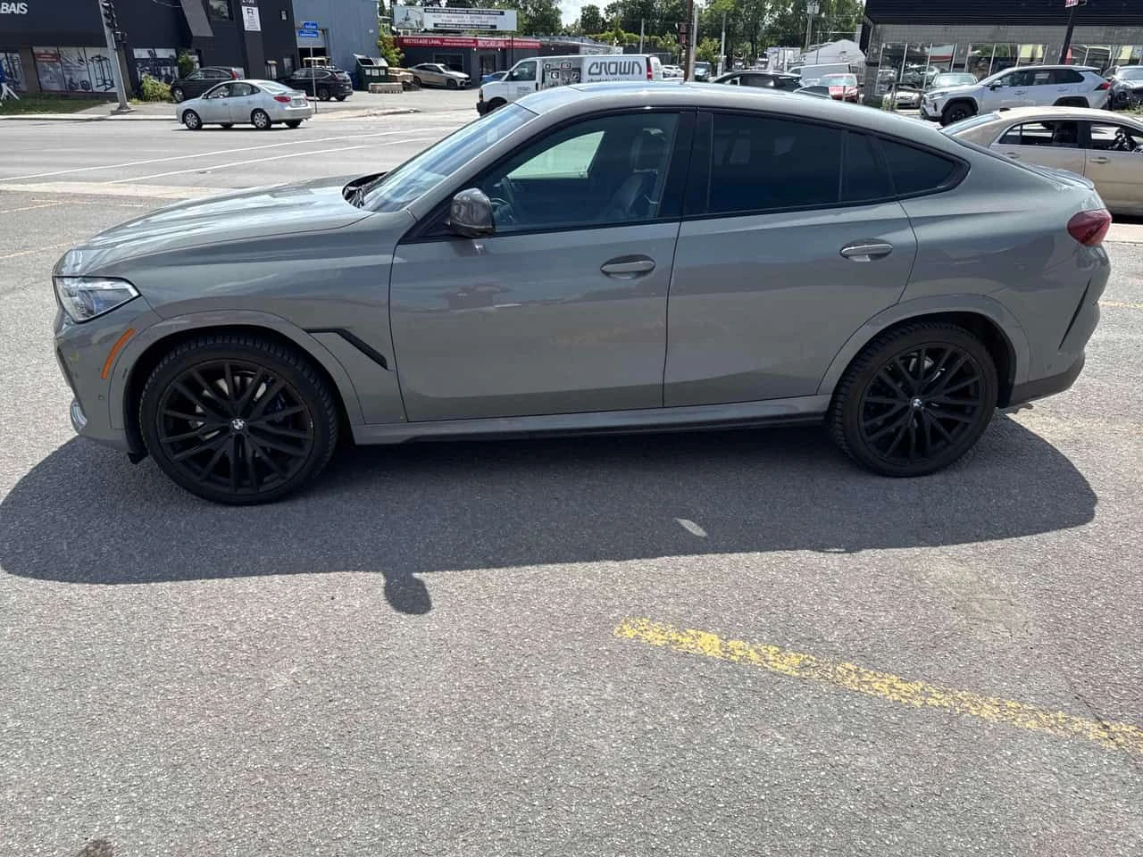 BMW X6 xDrive40i | LASER | 360 | ПАНОРАМА, снимка 3 - Автомобили и джипове - 55400985