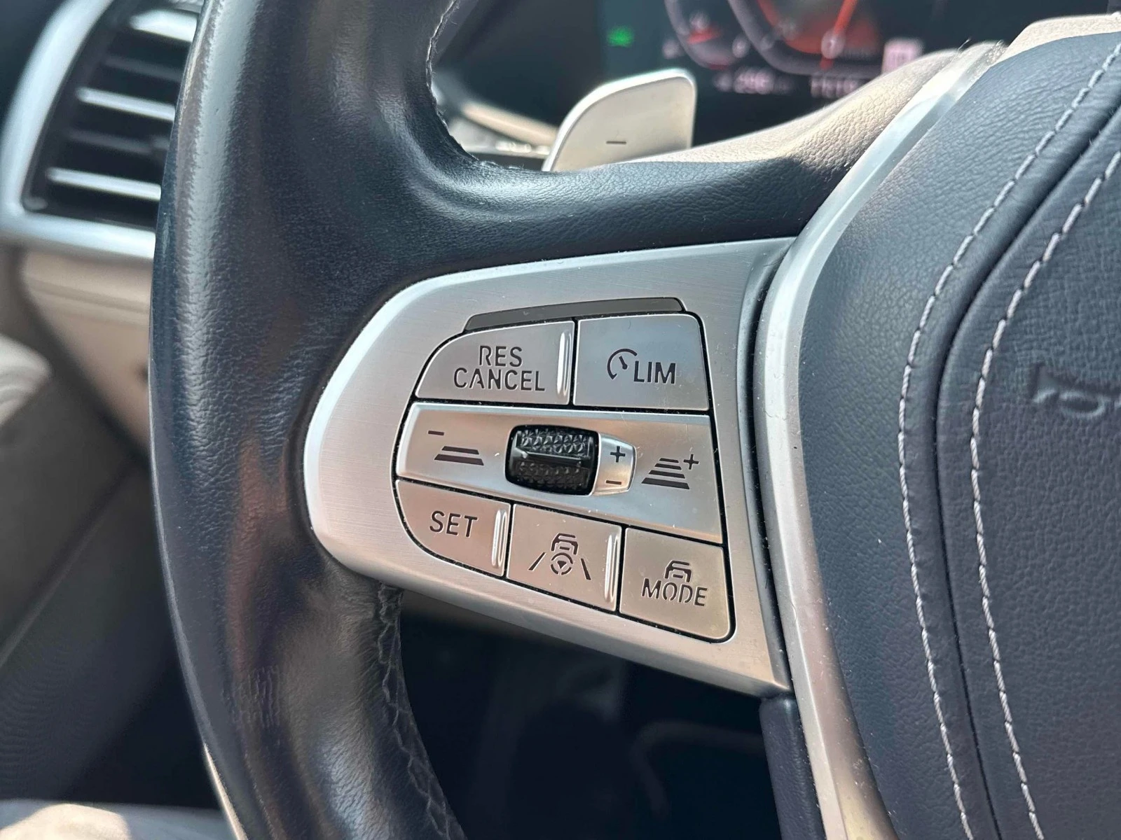 BMW X7 xDrive40i * 360 * АвтоКредит * (ЦЕНА ДО БГ), снимка 13 - Автомобили и джипове - 55479176