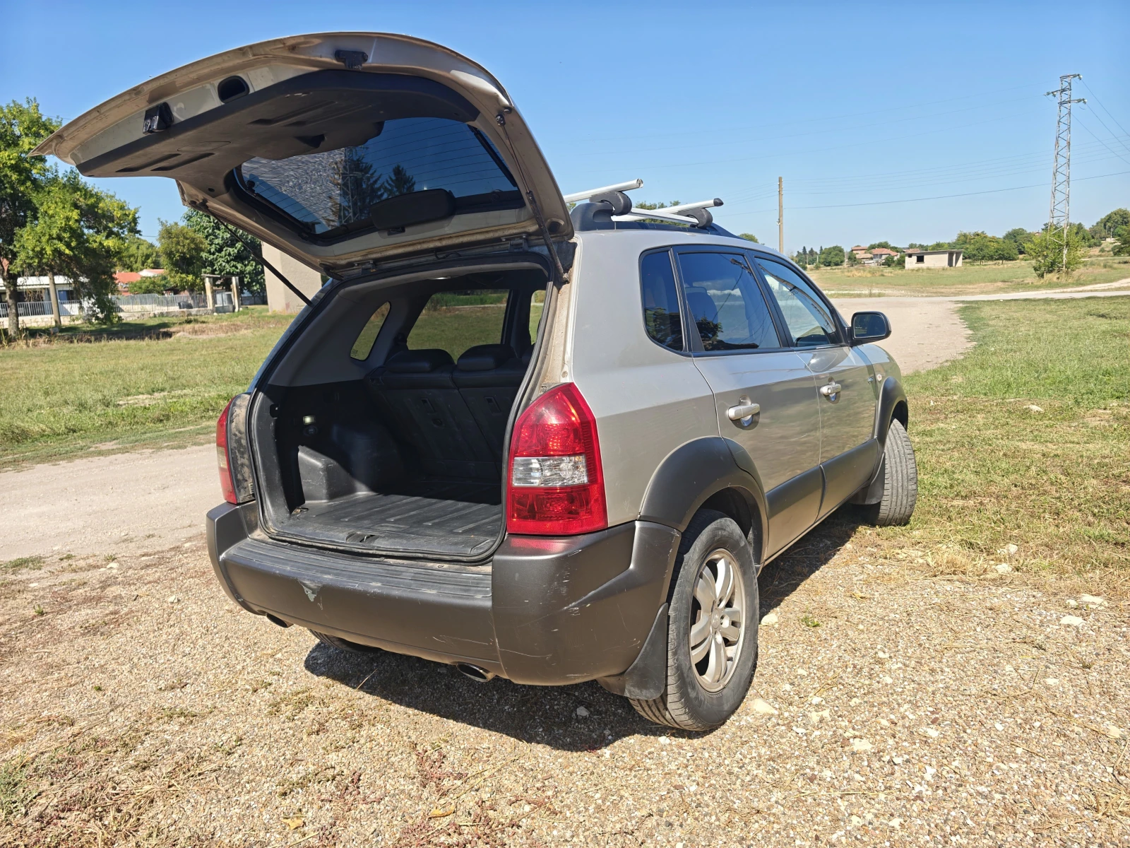 Hyundai Tucson, снимка 14 - Автомобили и джипове - 55620125