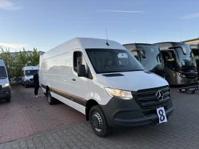  Mercedes-Benz Sprint...