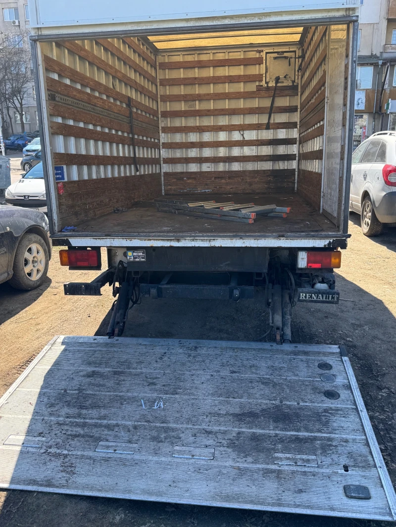 Renault Master Борд 115.кс 2.8 нови гуми топ състояние