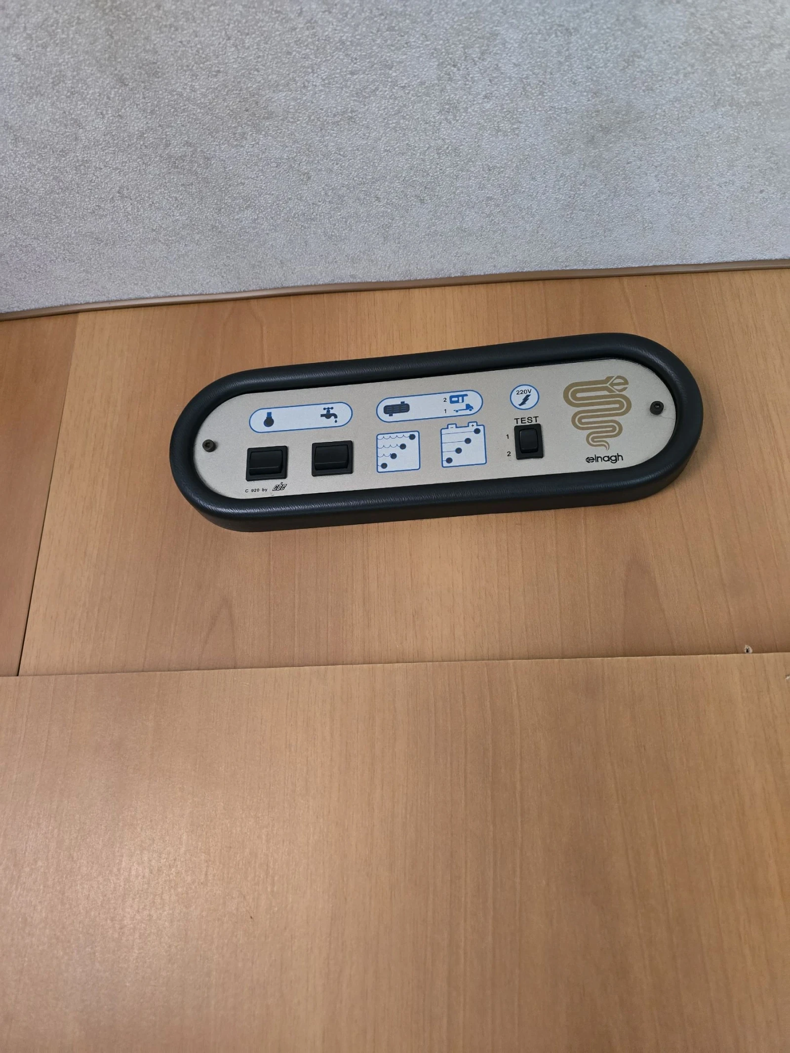 Fiat Ducato Кемпер, снимка 17 - Бусове и автобуси - 53911624