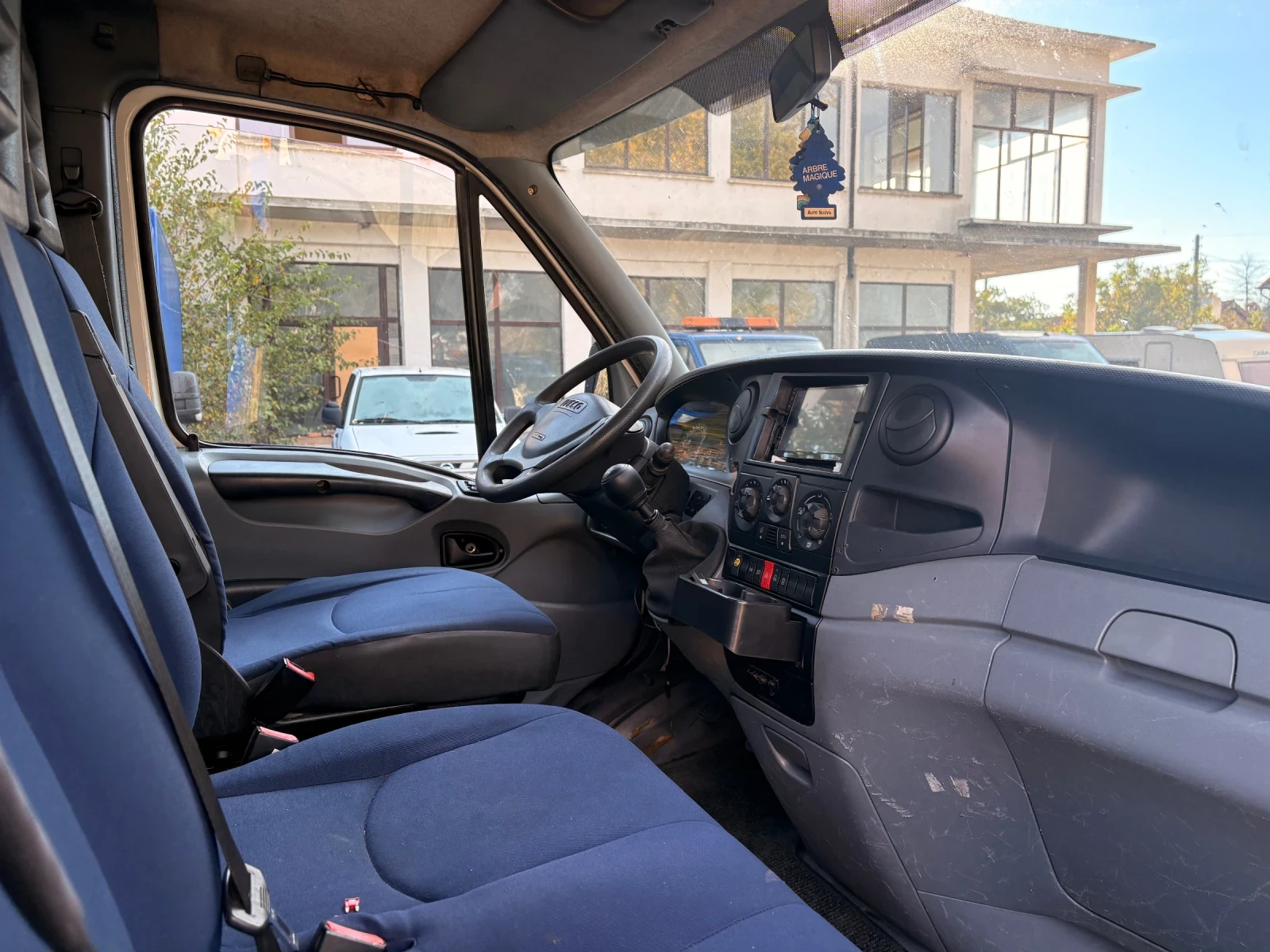Iveco Daily 40C18, снимка 12 - Бусове и автобуси - 56520615
