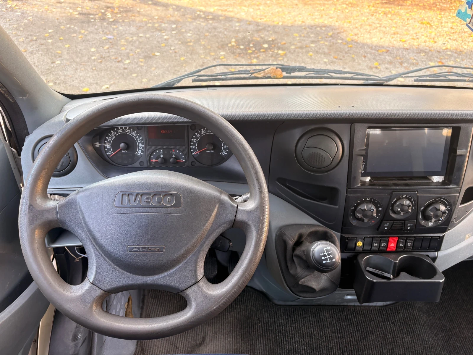 Iveco Daily 40C18, снимка 14 - Бусове и автобуси - 56520615