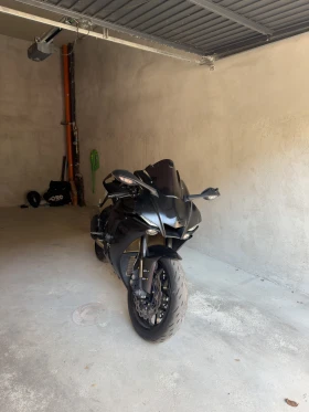 Yamaha YZF-R1 | Mobile.bg    6