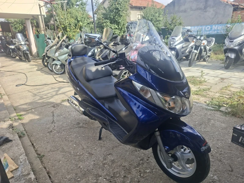 Suzuki Burgman 400ie 2006год. Много запазен. 