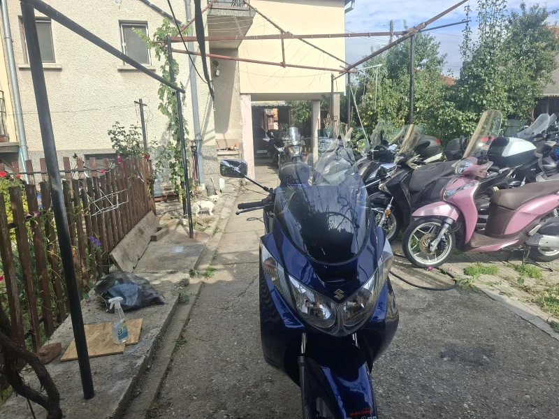 Suzuki Burgman 400ie 2006год. Много запазен. , снимка 2 - Мотоциклети и мототехника - 51848873