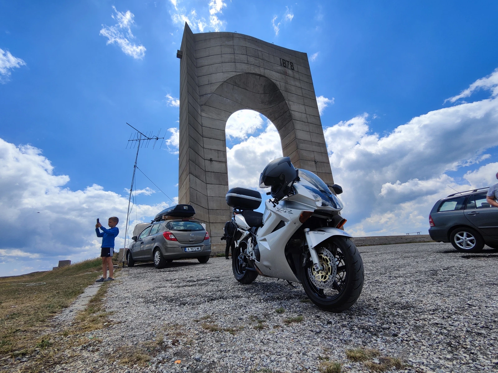 Honda Vfr 800, снимка 2 - Мотоциклети и мототехника - 54131747