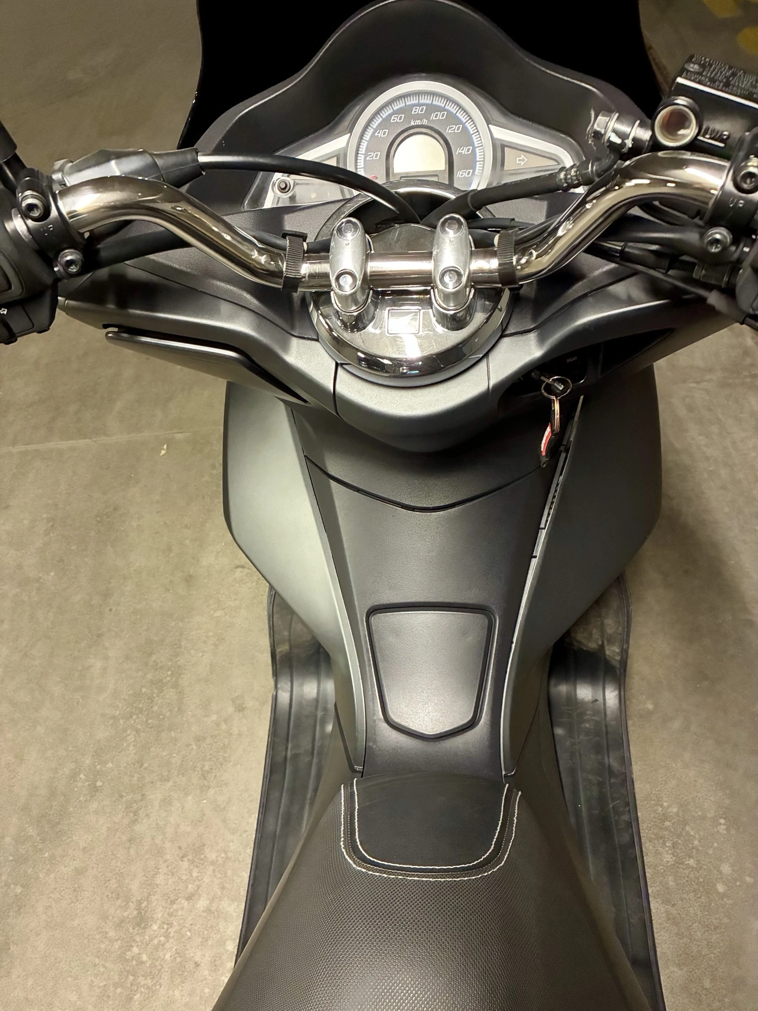 Honda Pcx Start / Stop, снимка 13 - Мотоциклети и мототехника - 56439097