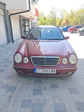 Mercedes-Benz E 320 Avantgarde, снимка 2