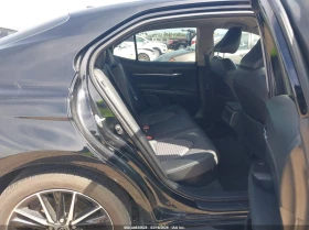 Toyota Camry 2.5l Se Hybrid, снимка 8