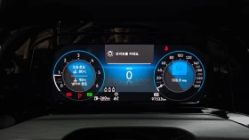 VW Golf 2.0 TDI Premium | Адаптивен круиз | Камера| Подгре, снимка 7