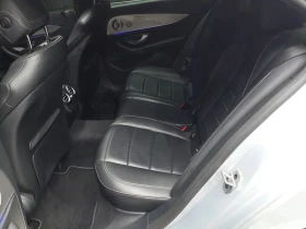 Mercedes-Benz E 300 Amg Line, снимка 12