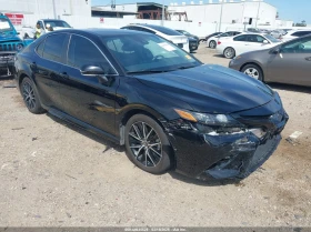 ������ Toyota Camry
