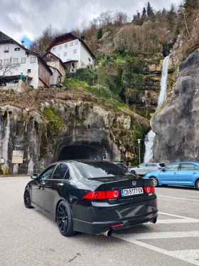 Honda Accord 2.4 VTEC FULL TYPE S 6 SPEED MANUAL+ LPG РЕАЛНИ КМ | Auto.bg — изображение 6