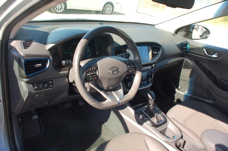 Hyundai Ioniq 1.6 HYBRID(КАТО НОВА), снимка 10 - Автомобили и джипове - 37422030