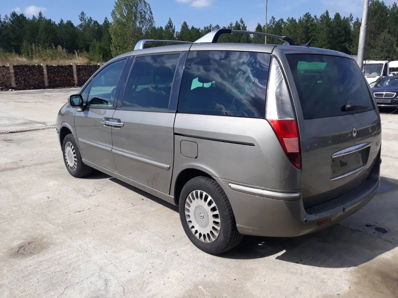 Lancia Phedra, снимка 4 - Автомобили и джипове - 42096963