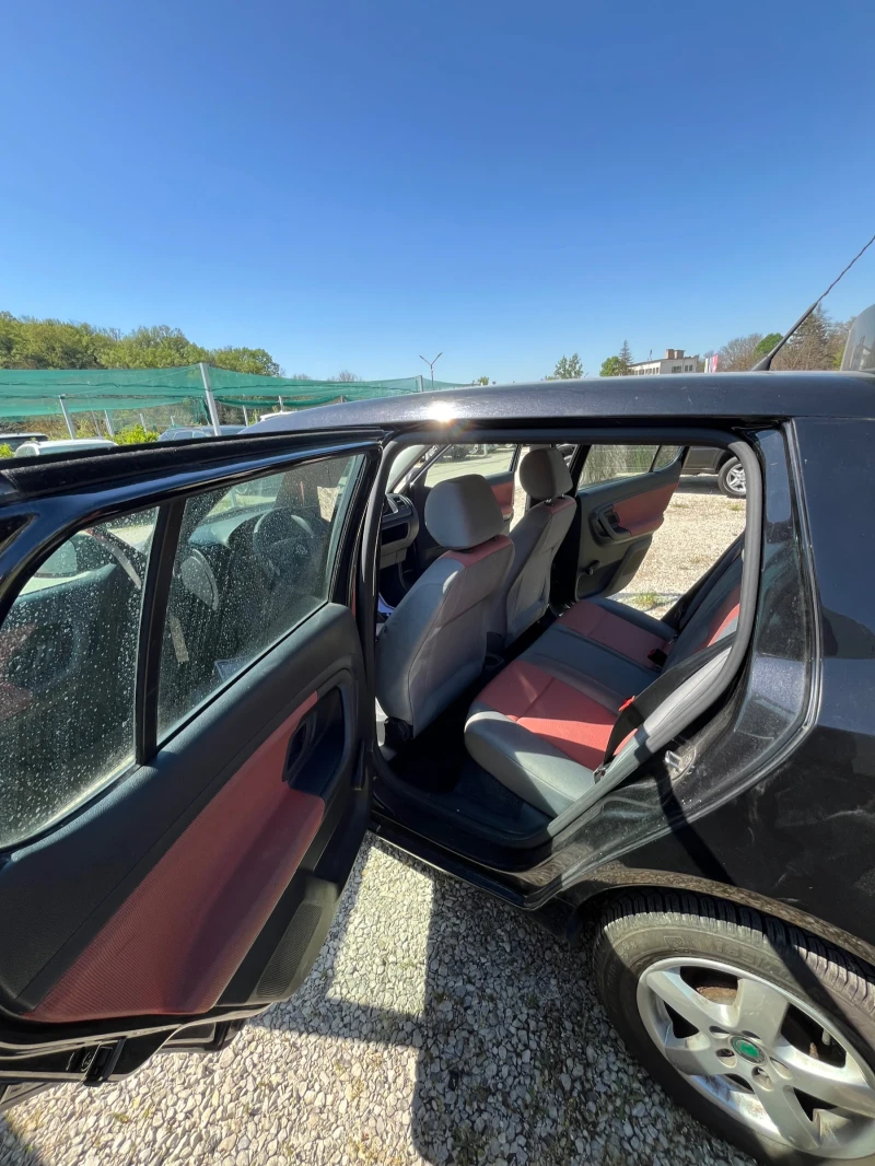 Skoda Fabia 58 000 РЕАЛНИ КИЛОМЕТРИ!!!, снимка 5 - Автомобили и джипове - 52113550