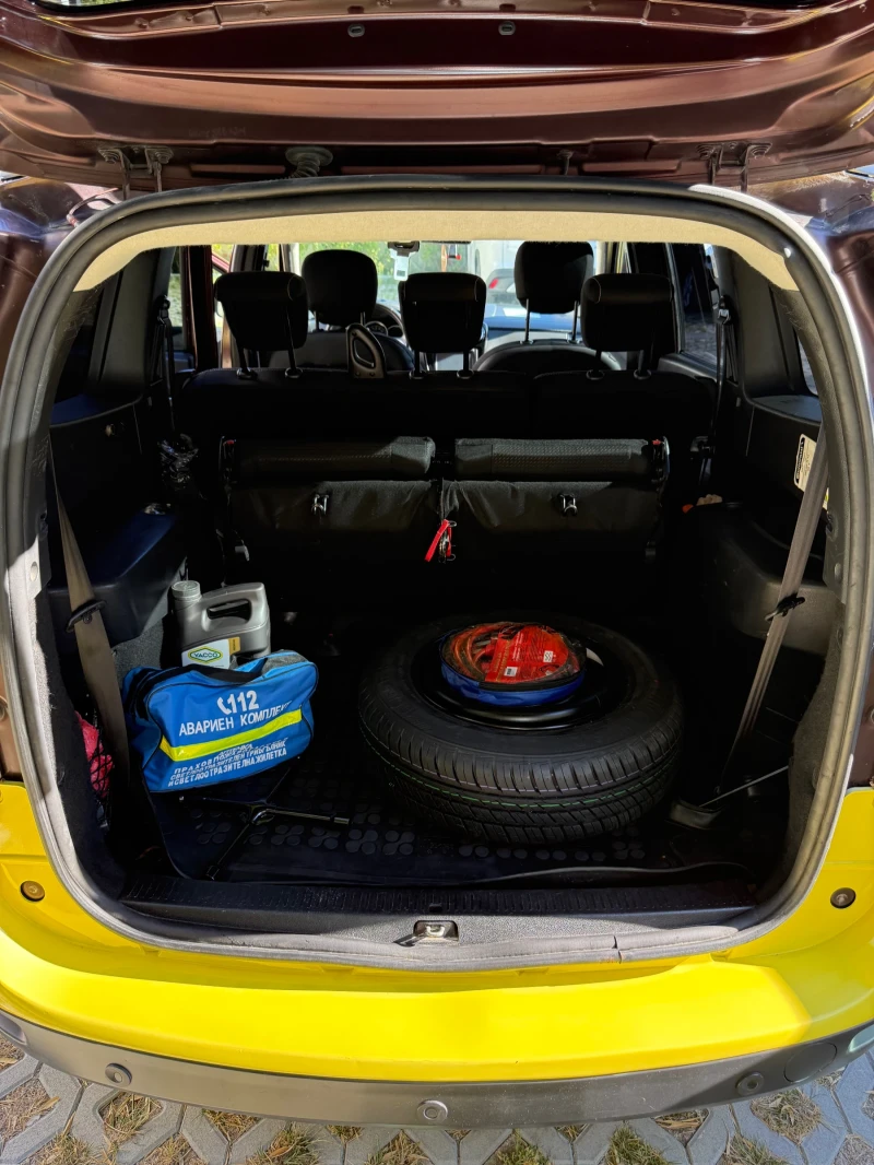 Dacia Lodgy 1.6 газ 6+ 1, снимка 11 - Автомобили и джипове - 52411216