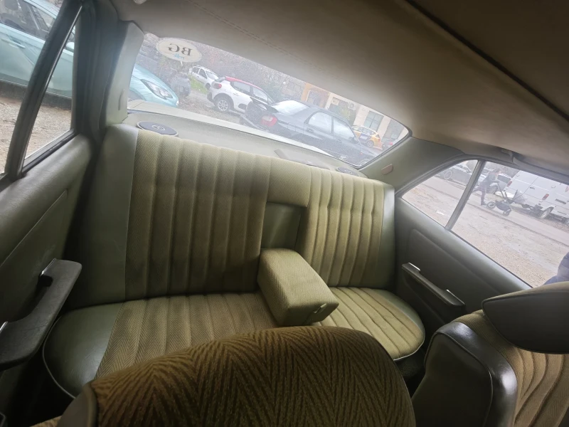 Mercedes-Benz 123 240D, снимка 9 - Автомобили и джипове - 52606830