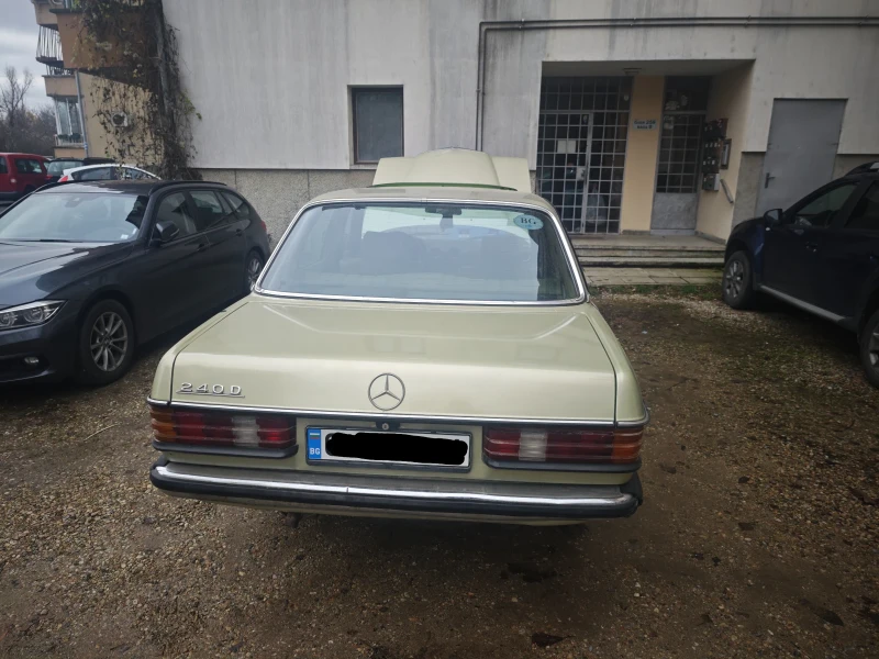 Mercedes-Benz 123 240D, снимка 3 - Автомобили и джипове - 52606830