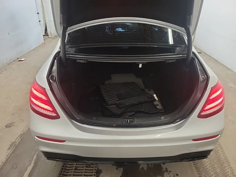 Mercedes-Benz E 450 * CARFAX * ЦЕНА ДО БГ, снимка 13 - Автомобили и джипове - 53333306