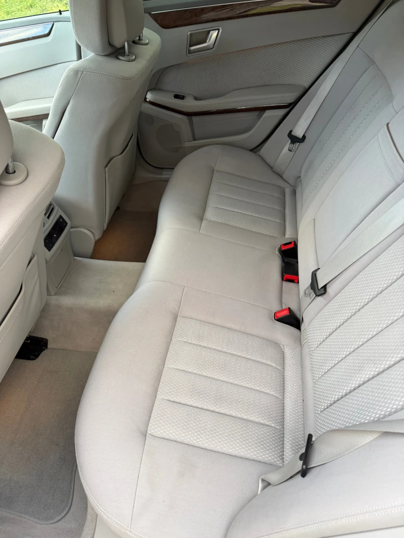 Mercedes-Benz E 350 Mercedes E 350 CDI | 231 к.с. | 7G-Tronic Plus, снимка 10 - Автомобили и джипове - 53399180