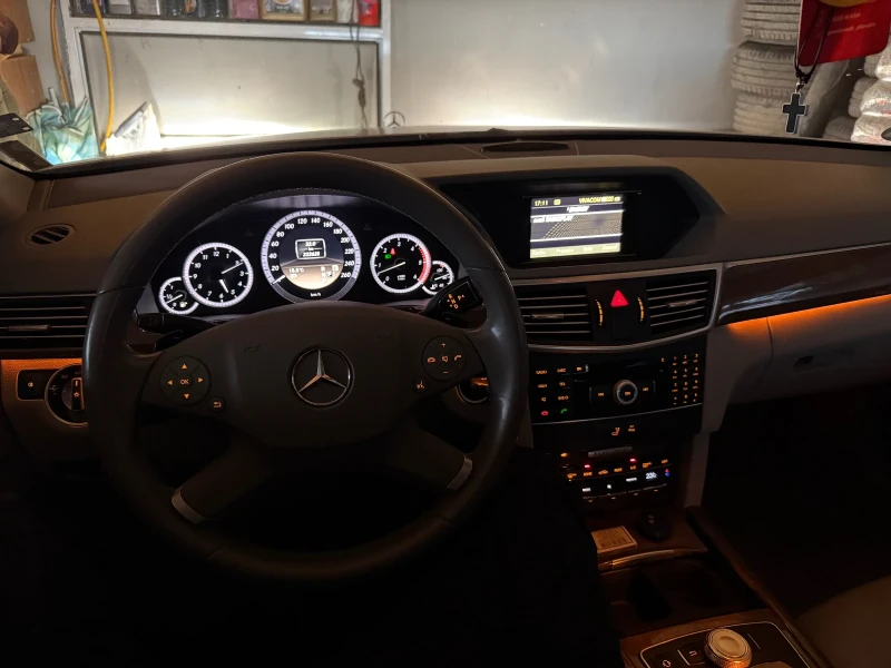 Mercedes-Benz E 350 Mercedes E 350 CDI | 231 к.с. | 7G-Tronic Plus, снимка 13 - Автомобили и джипове - 53399180