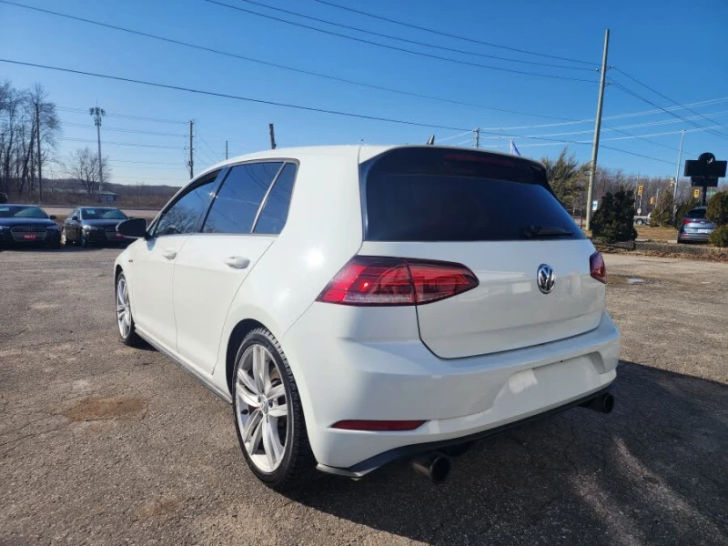 VW Golf GTI* АвтоКредит* (Цена до БГ) , снимка 6 - Автомобили и джипове - 53587422