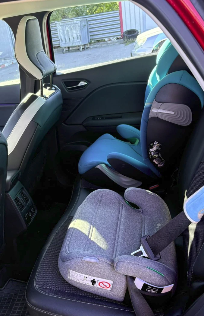 Renault Captur Mild Hybrid 140, снимка 17 - Автомобили и джипове - 52394032