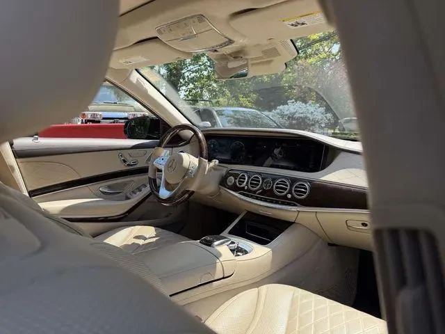 Mercedes-Benz S 560 4MATIC, снимка 15 - Автомобили и джипове - 54811107