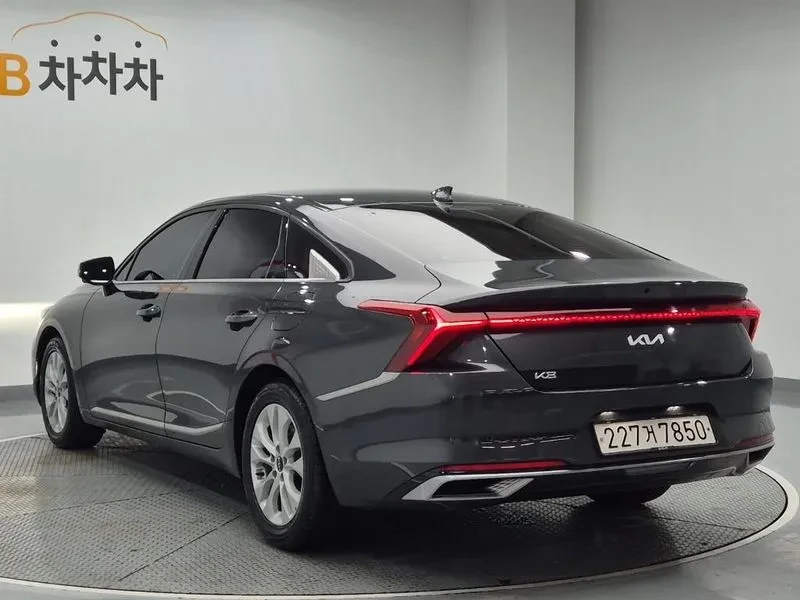 Kia K8 2.5 GASOLINE 2WD NOBLESSE, снимка 2 - Автомобили и джипове - 55027229