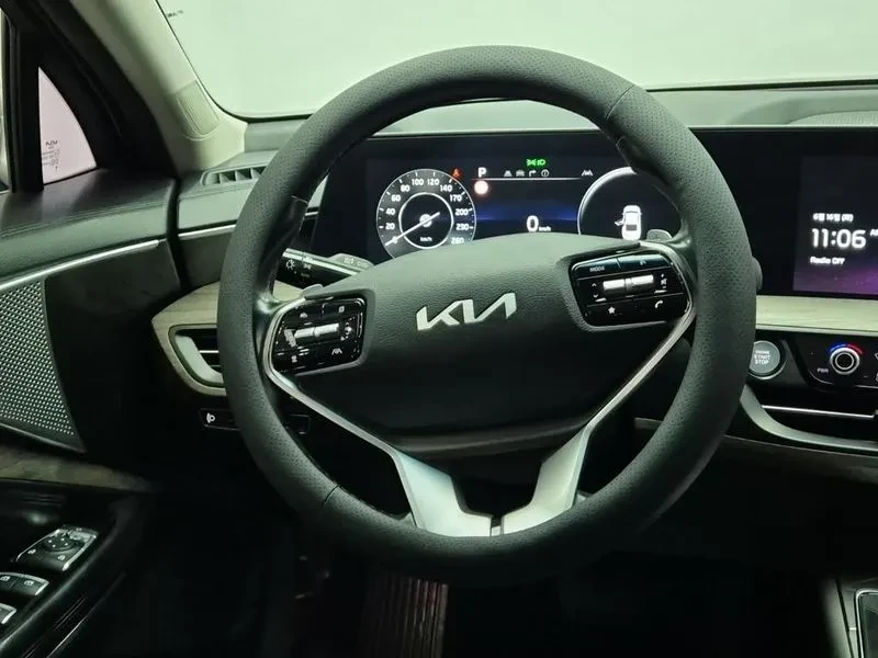 Kia K8 2.5 GASOLINE 2WD NOBLESSE, снимка 6 - Автомобили и джипове - 55027229