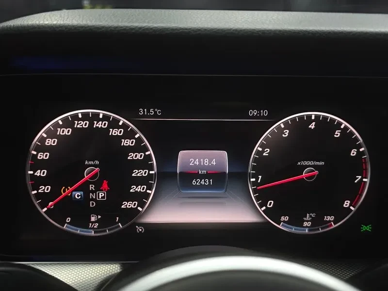 Mercedes-Benz E 300 Amg Line, снимка 8 - Автомобили и джипове - 56091870