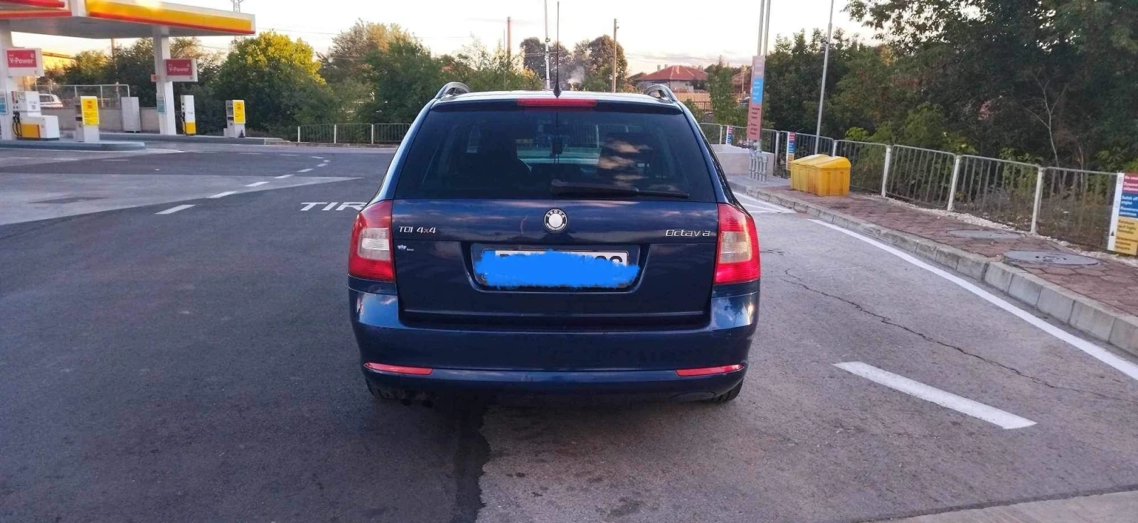 Skoda Octavia 1.6 - изображение 2