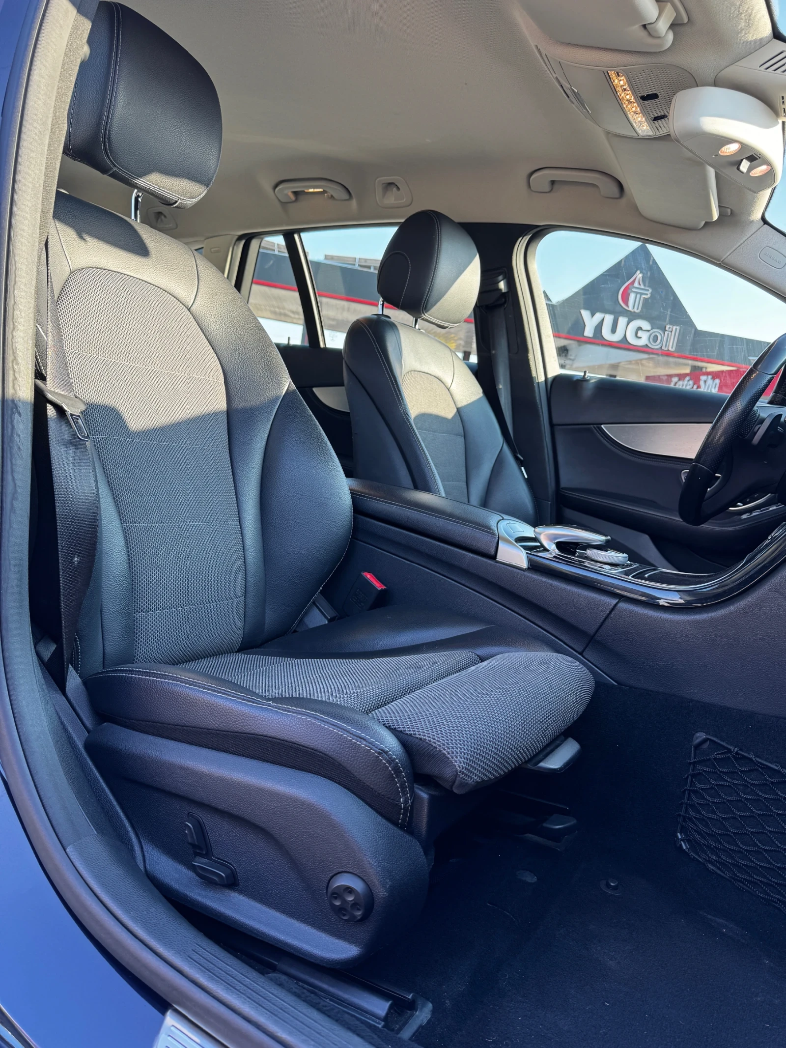 Mercedes-Benz C 220 LED* Recaro* подгрев* Ел.теглич* AMG* Самопаркиран - изображение 8