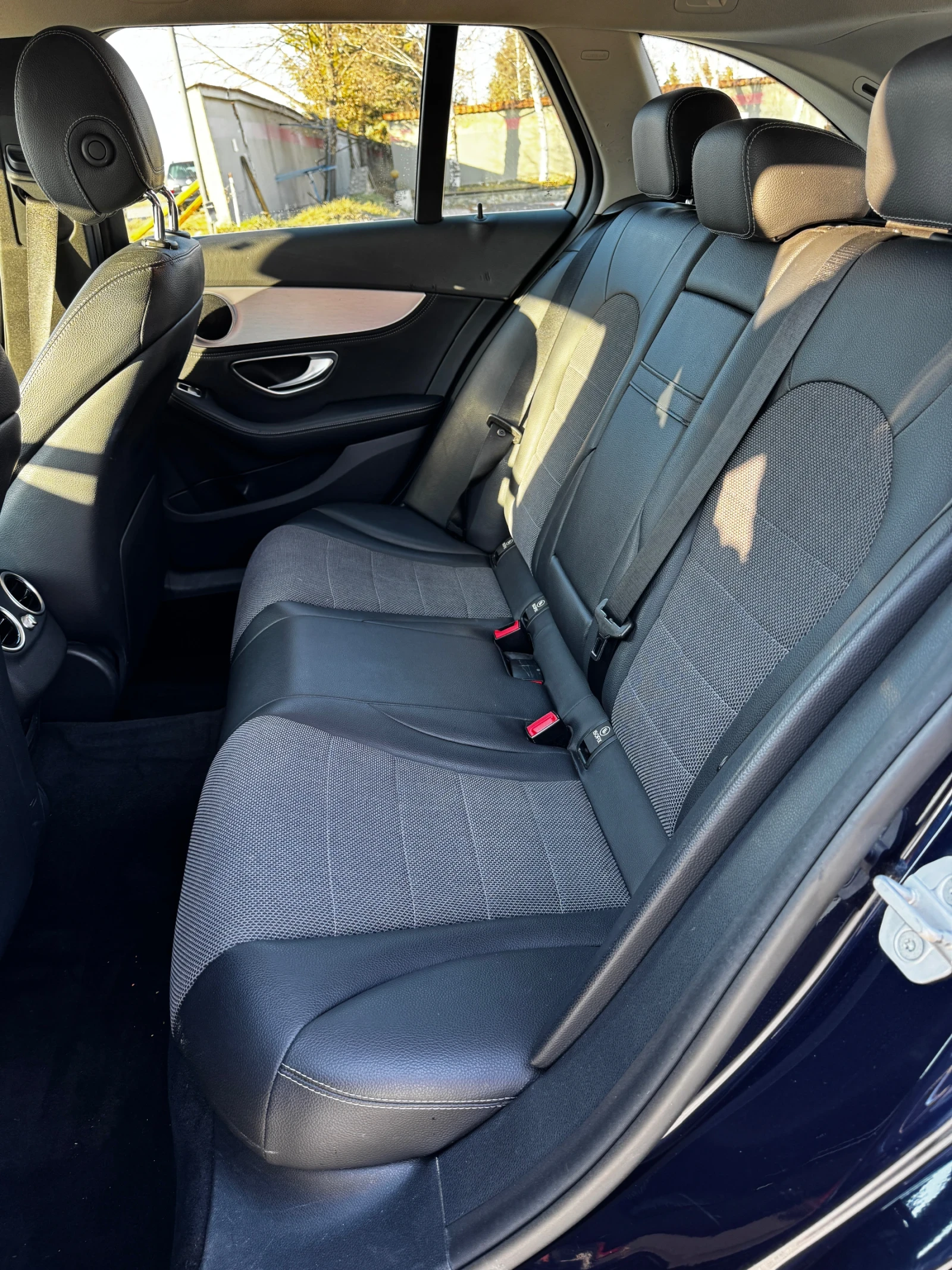 Mercedes-Benz C 220 LED* Recaro* подгрев* Ел.теглич* AMG* Самопаркиран - изображение 9