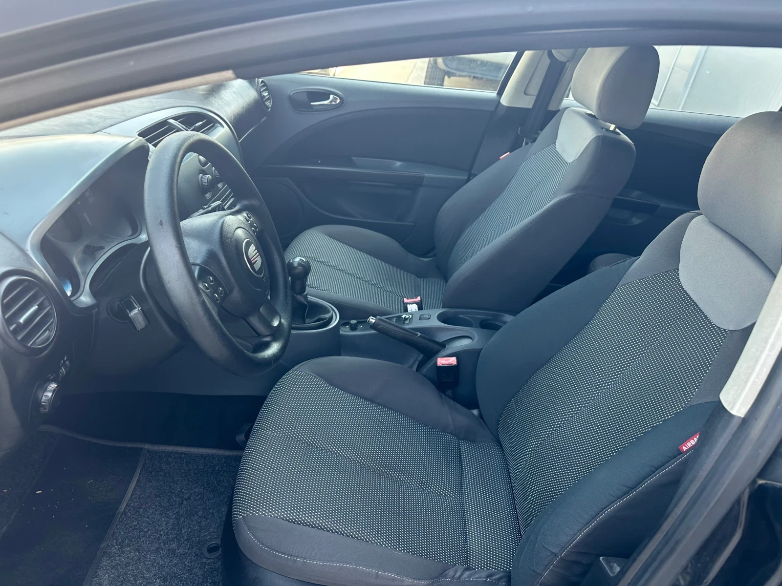 Seat Leon 1.9TDI - изображение 9