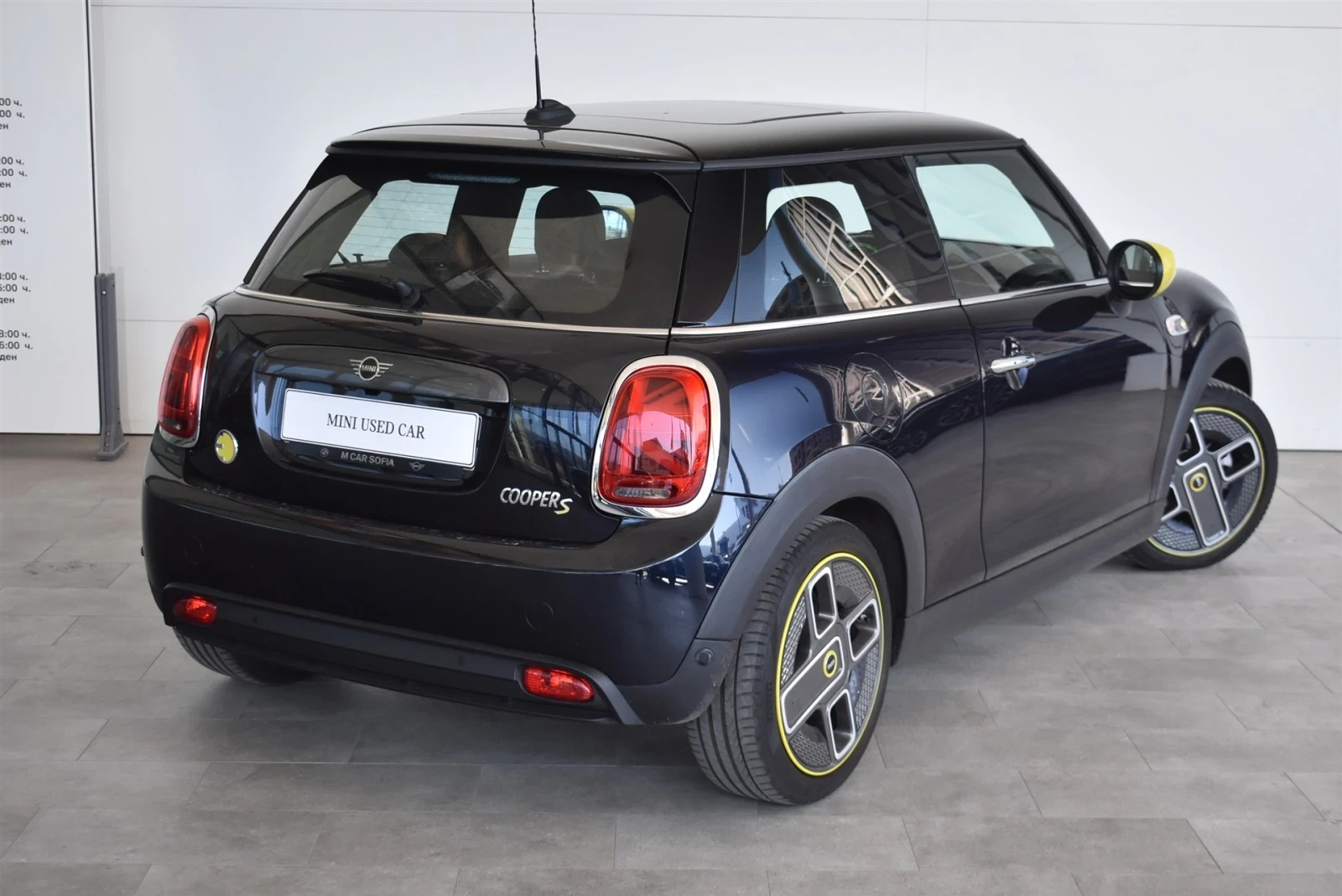 Mini Cooper SE Yours XL - изображение 3