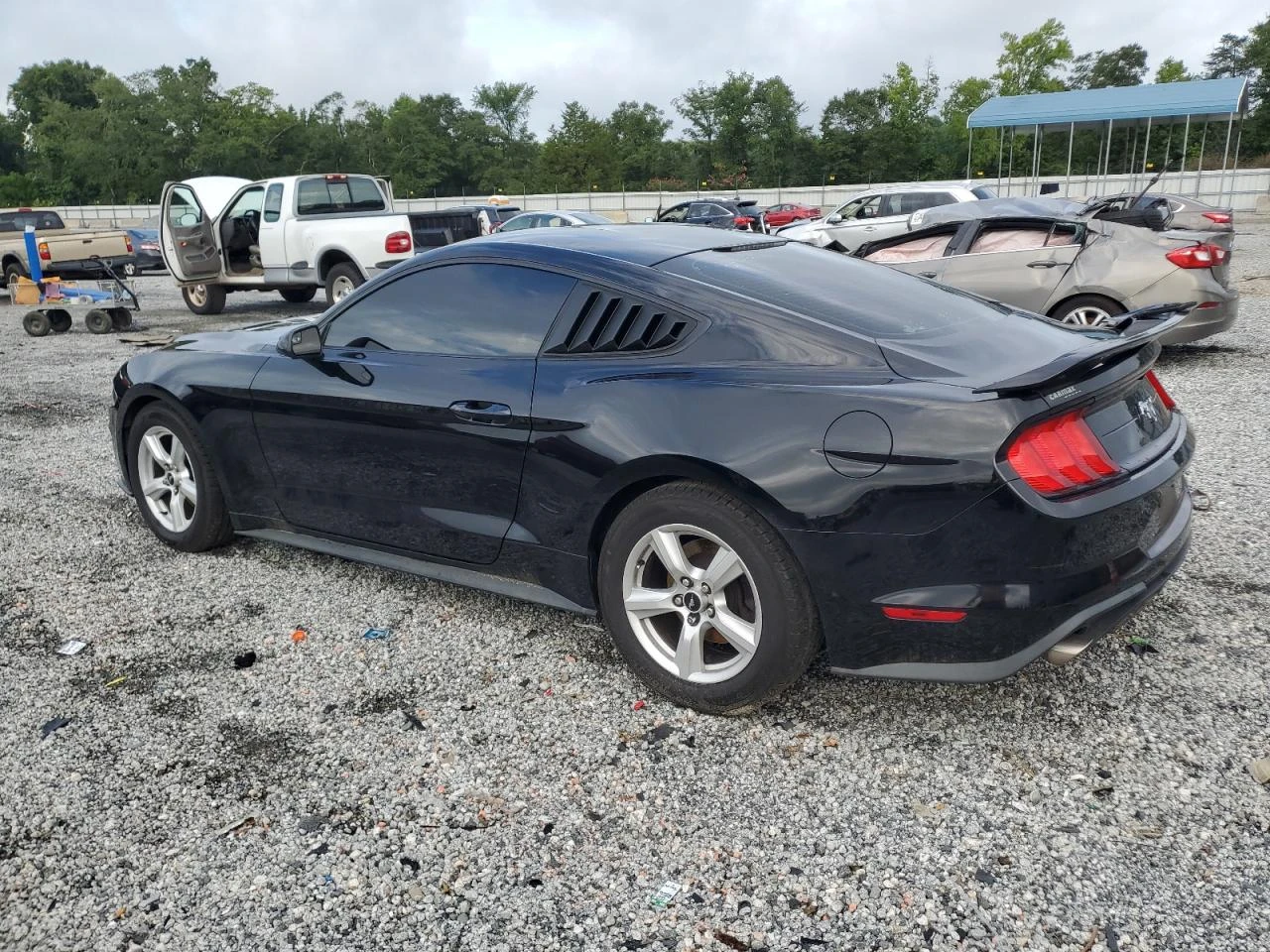 Ford Mustang ECOBOOST SPORTBACK - изображение 2