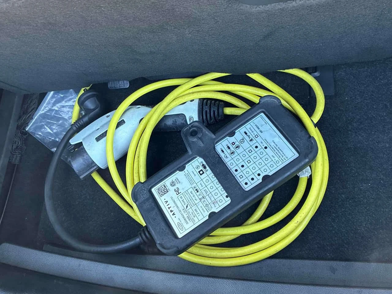 BMW 330 * e xDrive * CARFAX * ПАНОРАМА * KEYLESS * ПОДГРЕВ, снимка 11 - Автомобили и джипове - 53716983